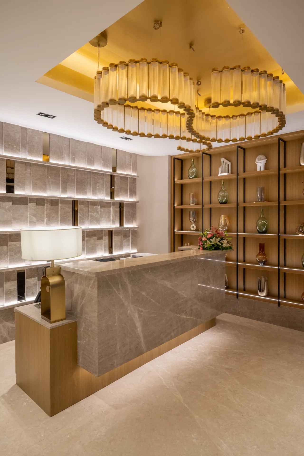 Front Desk & Reception