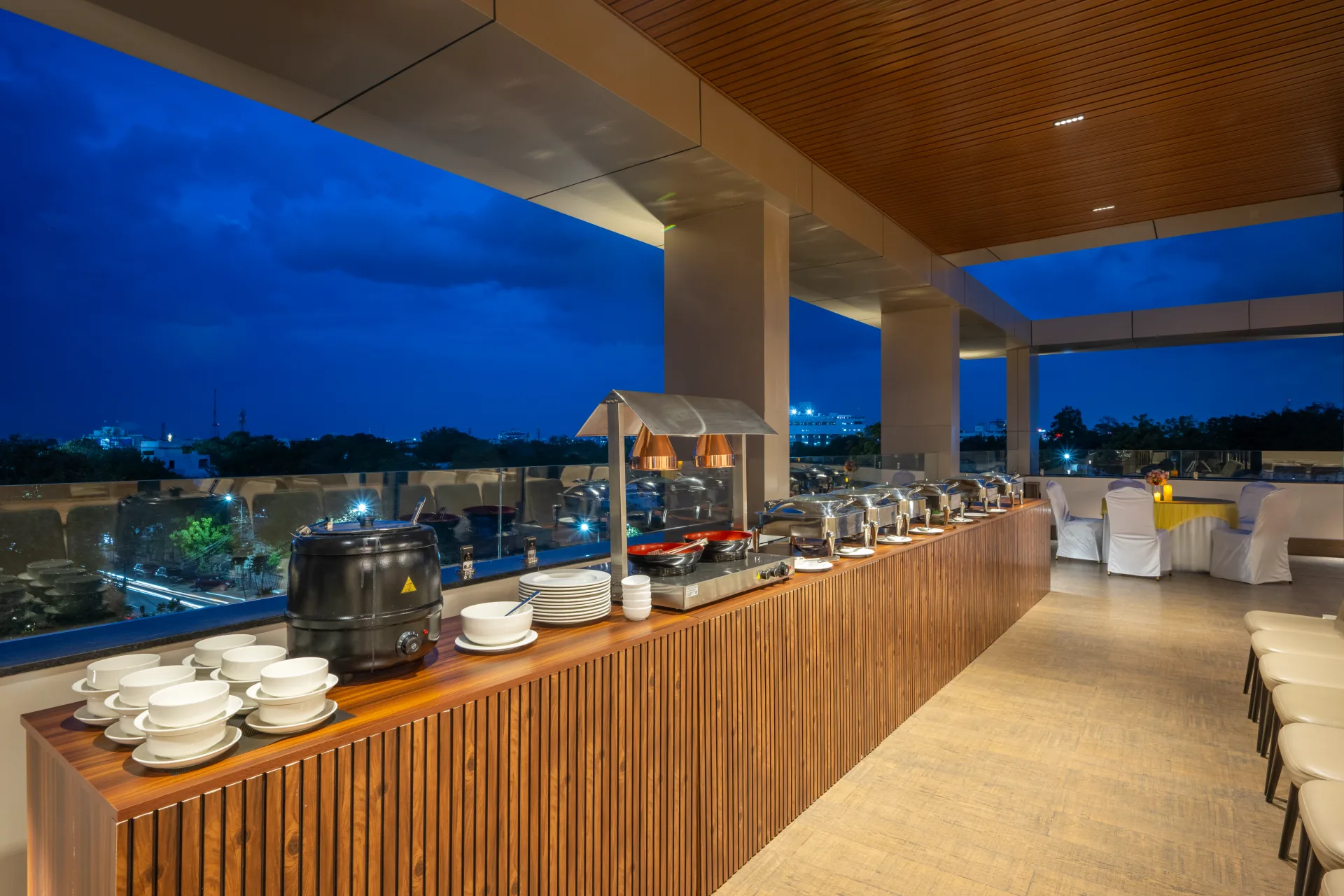Rooftop Live Buffet Counter